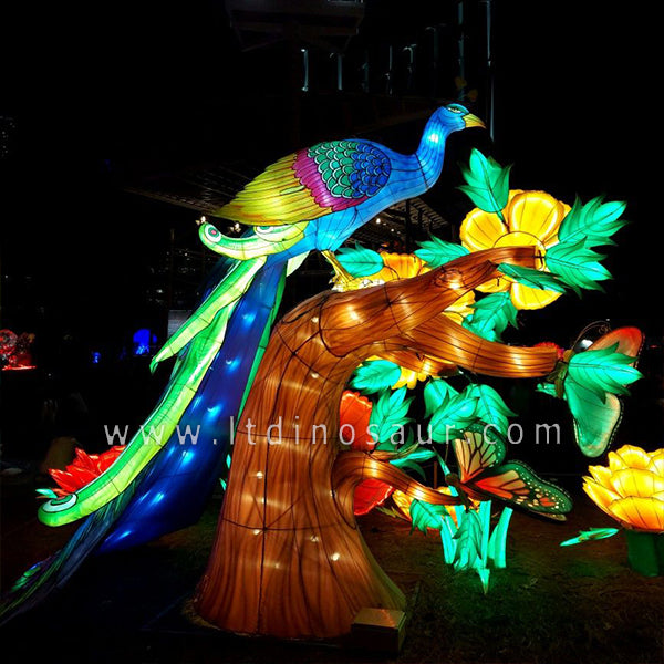 Peacock Lantern