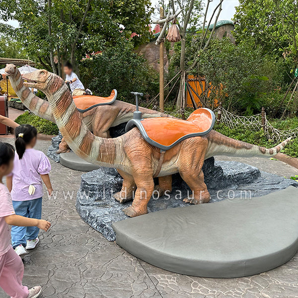 Apatosaurus Dinosaur Rides