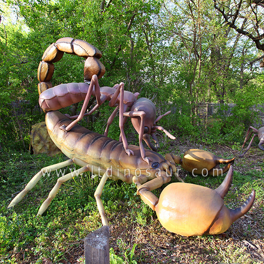 Insectario Animatronic Scorpions &amp; Ant
