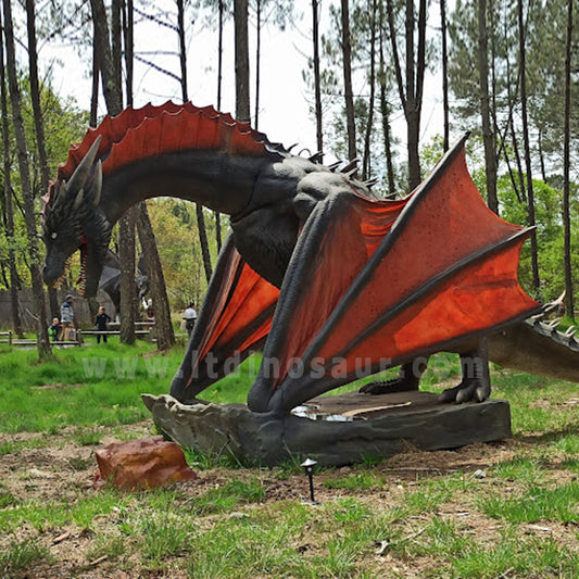 Animatronic European Dragon