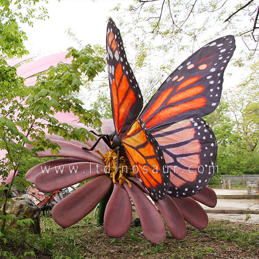 Zoo Exhibits Animatronic Butterfly