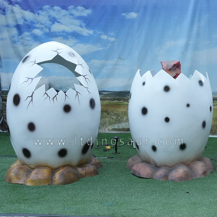 Dinosaur egg-shaped Fiberglass Sculpture